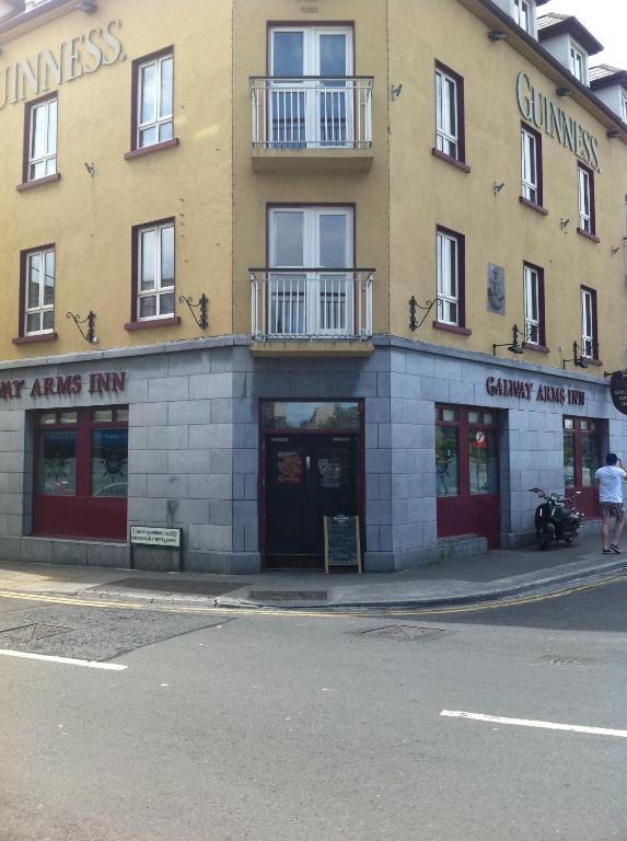 Galway Arms Inn Exteriör bild
